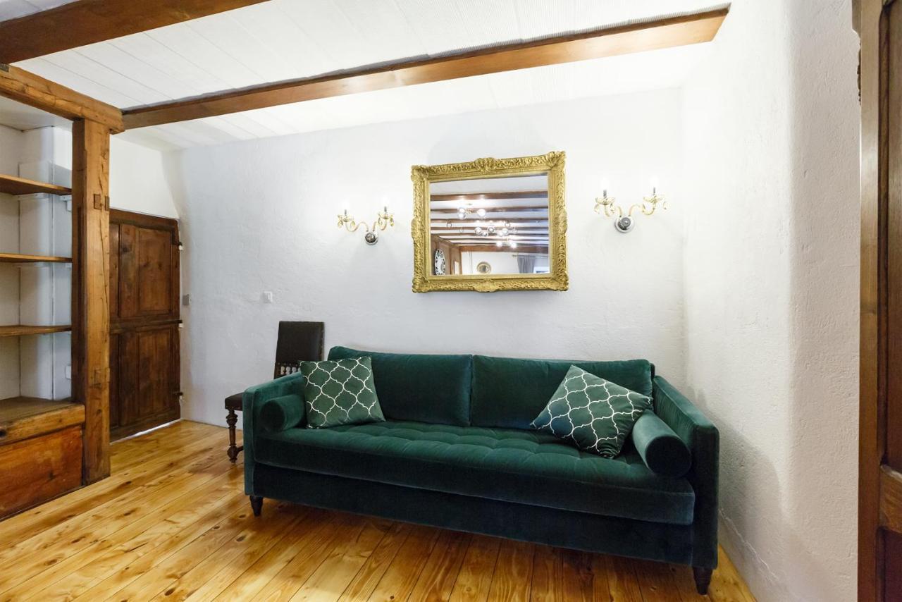 A Castle Spirit Apartment In Chateau Du Chatelard Clarens Kültér fotó